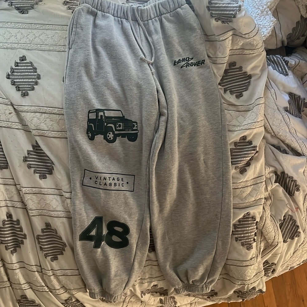 PacSun Grey Land Rover Sweatpants